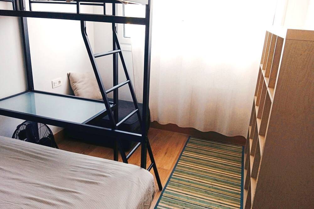 Entire apartment, River side in Larrea, Barakaldo