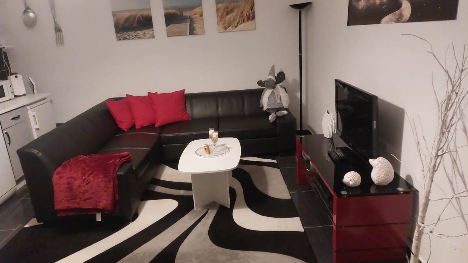Entire holiday apartment, Holiday apartment for 4 people with terrace in Gelsenkirchen, Ruhr district