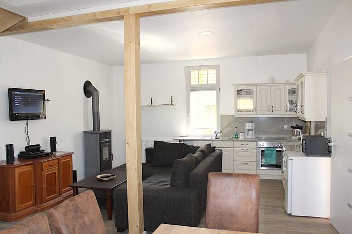 Ferienhaus für 8 Personen, mit Terrasse und Sauna in Marlow - 3