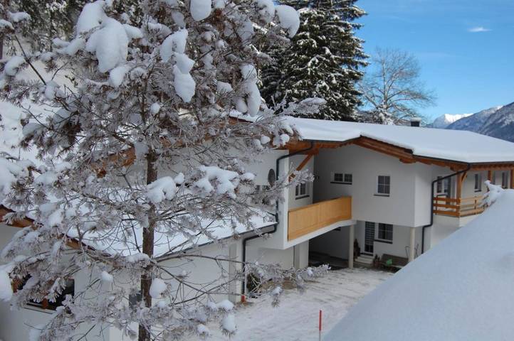 Gîte pour 5 personnes, avec jardin et vue, adapté aux familles à Steeg - 4