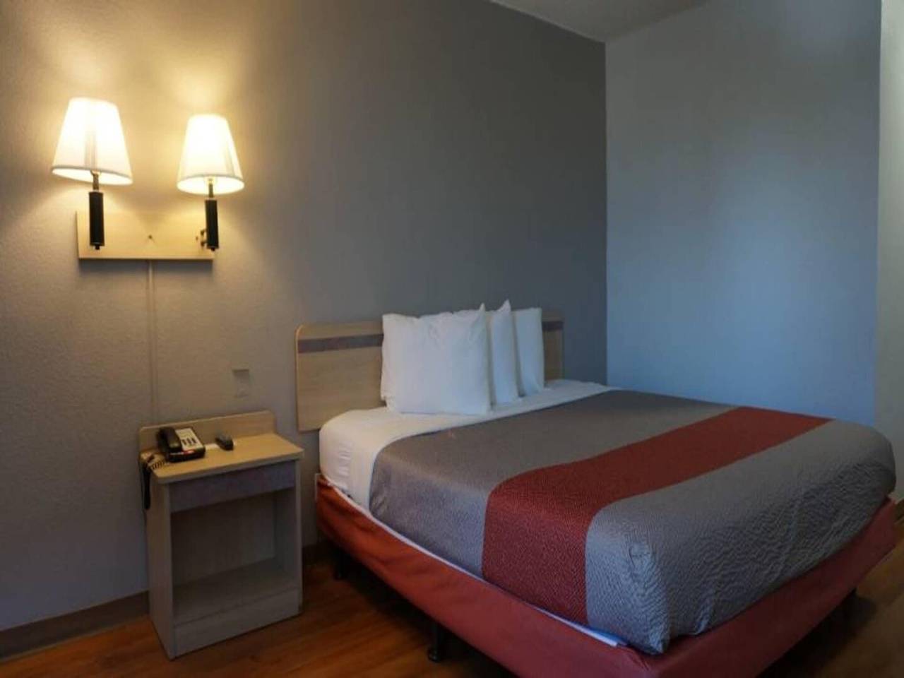 Ganze Wohnung, 1 Kingsize-Bett | Nichtraucherzimmer, Minikühlschrank in Belmont (California), Silicon Valley