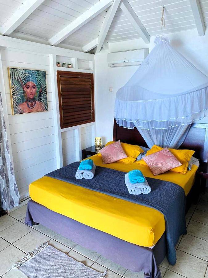 Villa pour 4 personnes, avec piscine ainsi que vue et jardin à Deshaies - 2