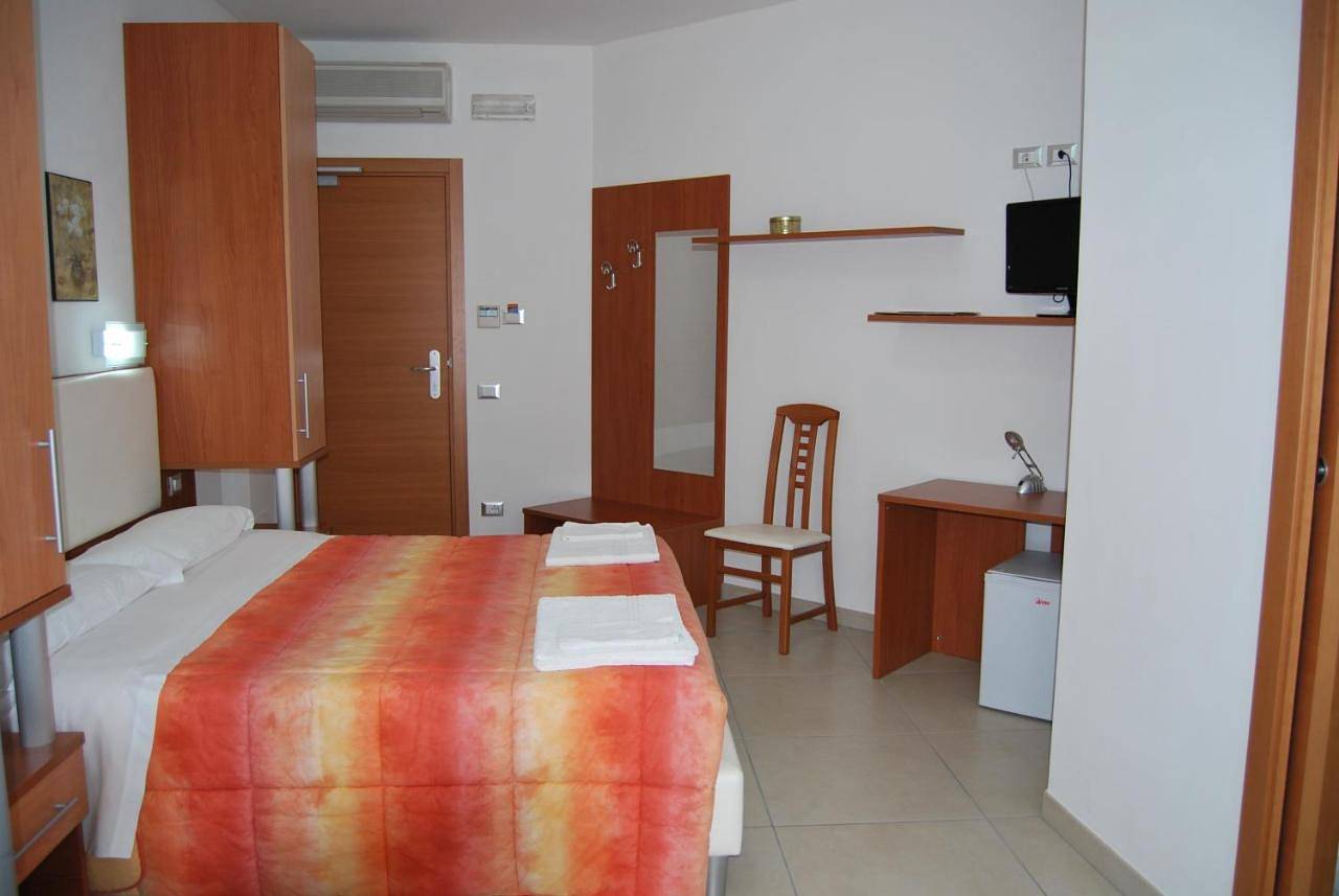 Eu ropa Hotel in Nereto, Côte Adriatique Abruzzes