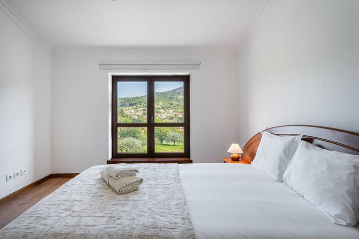 Location de vacances pour 6 personnes, avec jardin et terrasse dans Caminha - 3