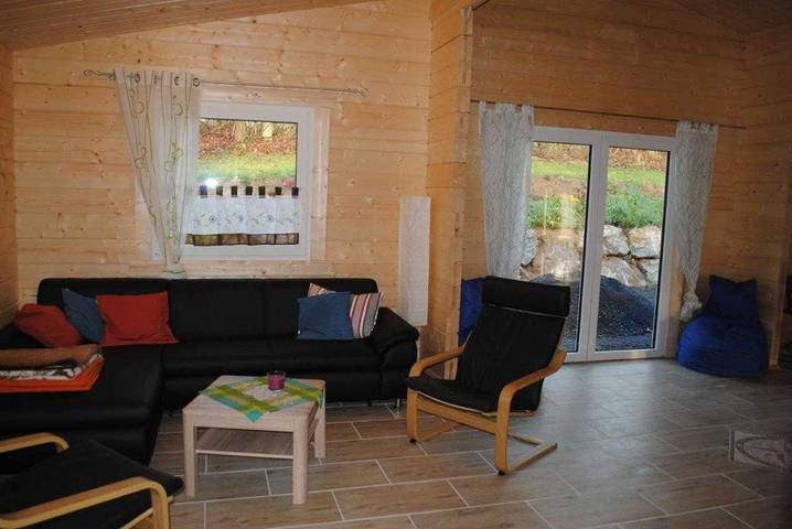 Ferienhaus für 8 Personen, mit Terrasse und Garten am Edersee - 4