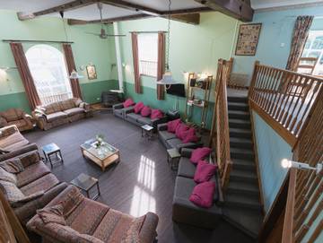 Holiday Rental for 20 People in Belper, Derbyshire, Photo 4