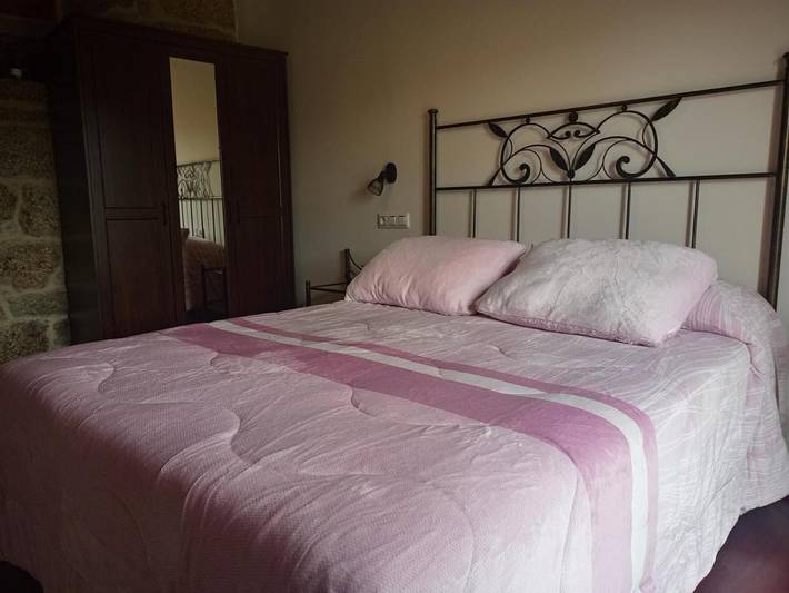 Location de vacances pour 5 personnes, avec vue et jardin à Leiro - 2