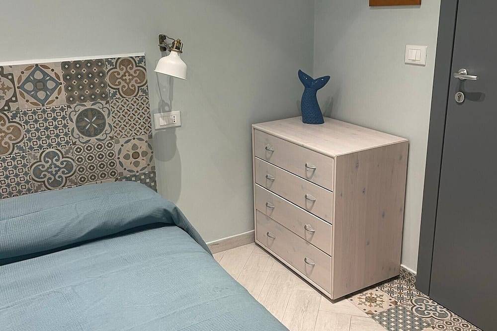 Appartamento intero, Appartamento 'Blue House - Piano Terra' con Wi-Fi e aria condizionata in Capo Passero, Portopalo di Capo Passero