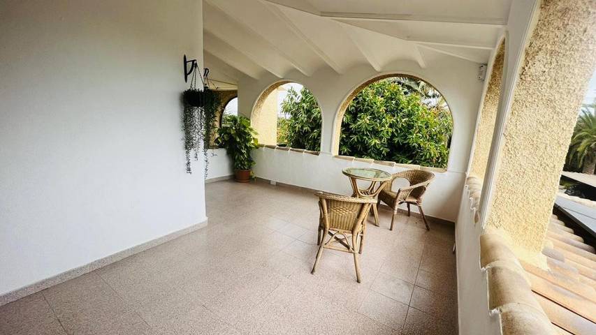 Casa rural para 12 personas, con vistas además de piscina y jardín en Elche - 3