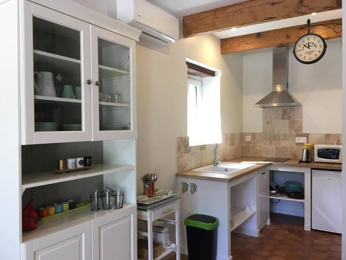 Location de vacances pour 6 personnes, avec jardin et piscine à Réauville - 4
