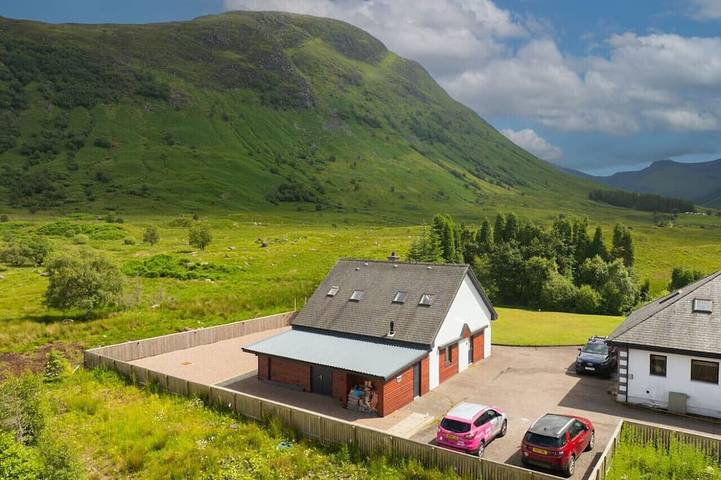 Log cabin for 2 people, with balcony in Fort William