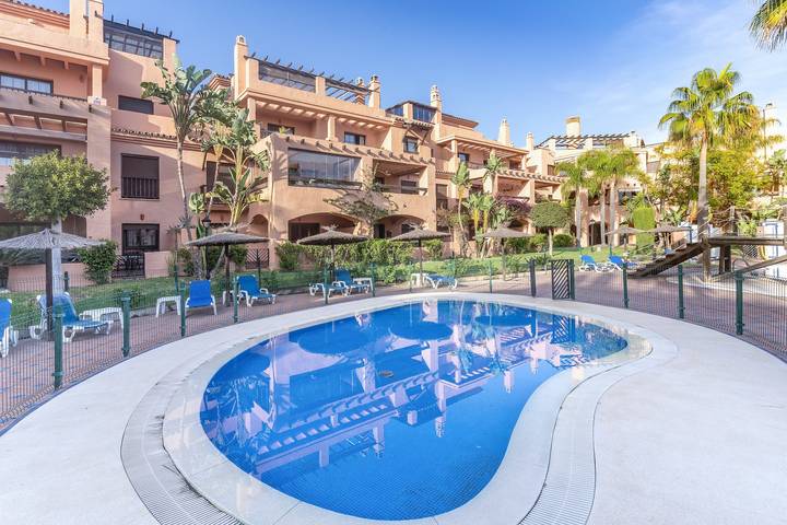 Ferienwohnung für 4 Personen, mit Sauna und Kinderpool sowie Garten in Estepona - 3