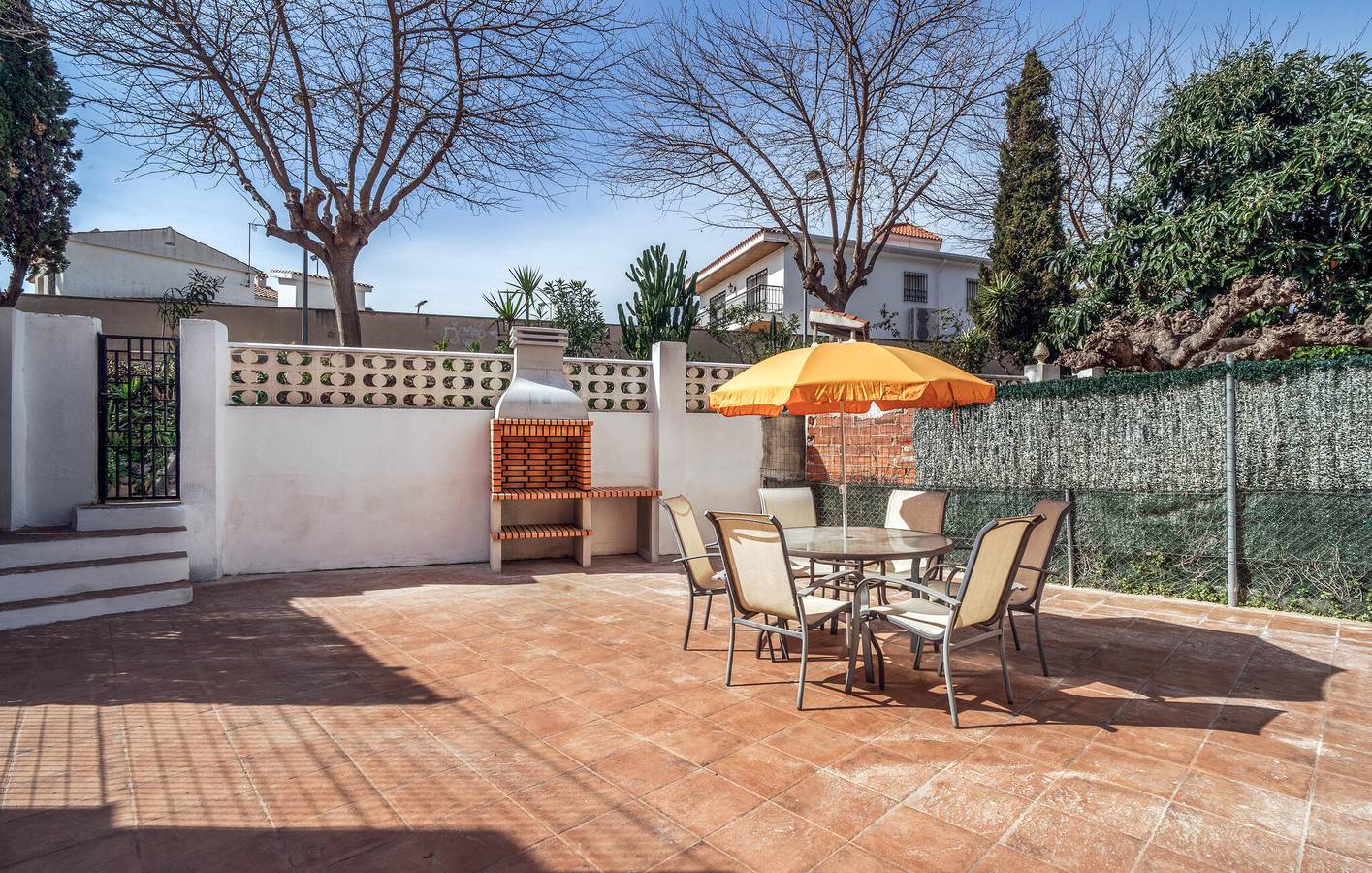 Beachside Retreat with Amenities: 180m² Apartment in Vinaròs, Costa del Azahar