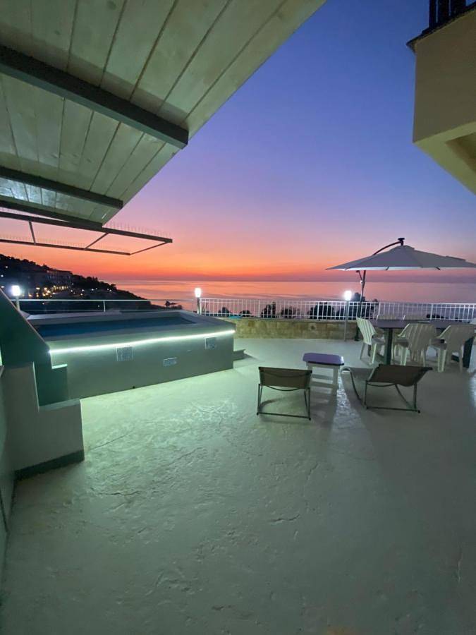 Appartement de vacances pour 4 personnes, avec terrasse et vue