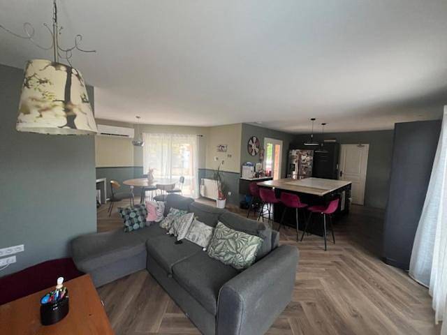 Location de vacances pour 2 personnes, avec Terrasse et Jardin ainsi que Piscine et Vue à Muret - 4