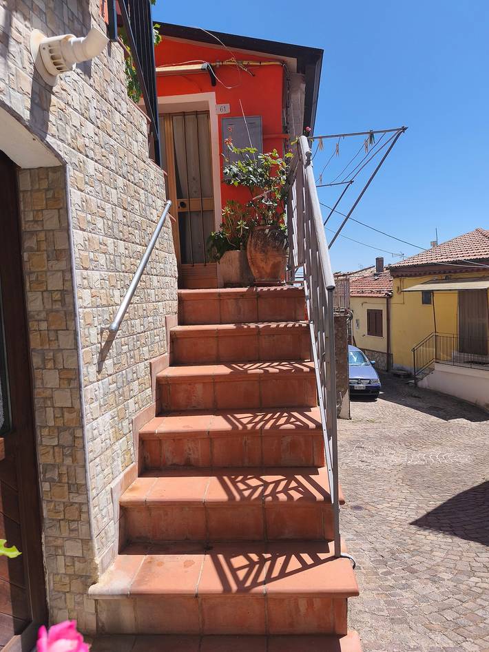 Estudio entero, Casa Vacacional 'La Casa Arancione' con Balcón in Lacedonia, Provincia d'Avellino