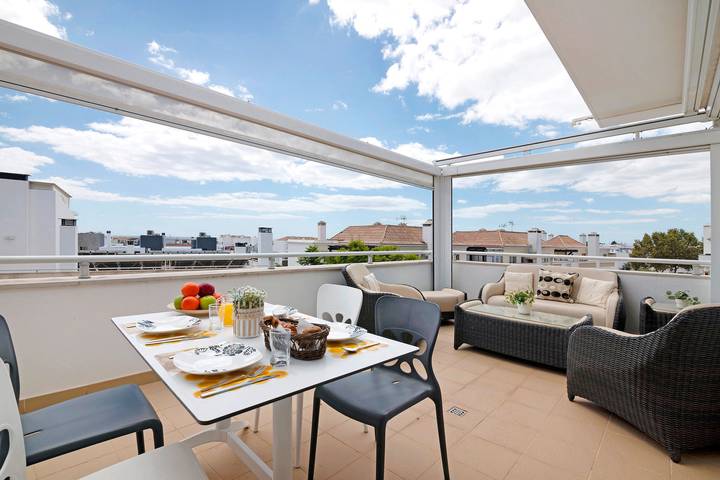 Gîte pour 6 personnes, avec jardin et balcon à Santa Luzia - 2