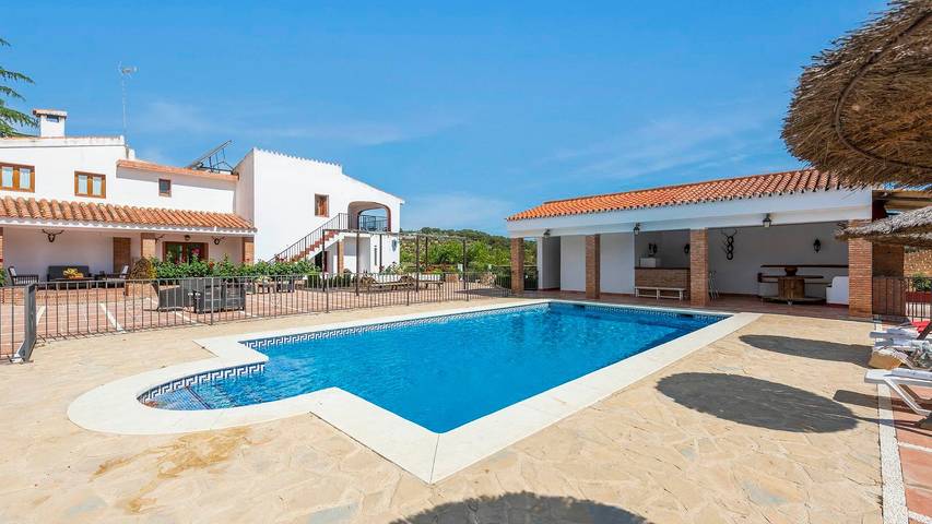 Casa rural para 20 personas, con piscina y balcón/terraza en Archidona - 2