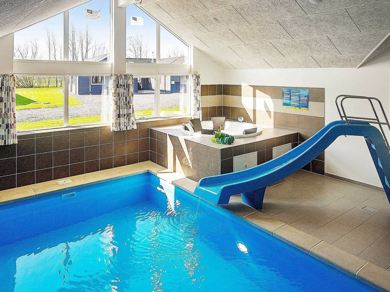 18 Personen Ferienhaus in Hasselberg in Olpenitz, Kappeln