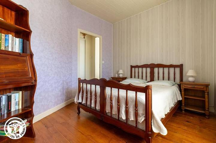 Location de vacances pour 4 personnes, avec jardin, animaux acceptés à Orbeil (Puy-de-Dôme) - 2