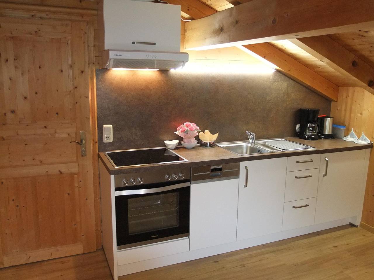 Ganze Ferienwohnung, Appartement/Fewo, Bad, Wc, 2 Schlafräume in Riezlern, Mittelberg