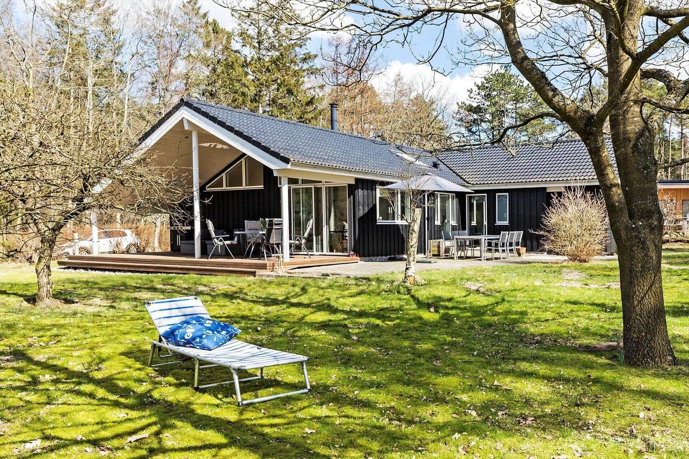 8302 Kolind - Falkevej 34 in Kolind, Rønde