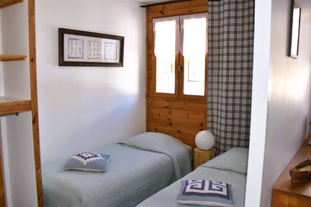 Les Thures Hameau du Roubion Hautes Alpes in Névache, Région de Briançon