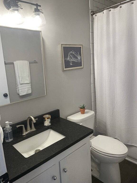 Ganze Wohnung, Magnolia Linen Co #8 - Discounted No Parking Included in Auburn (AL), Alabama