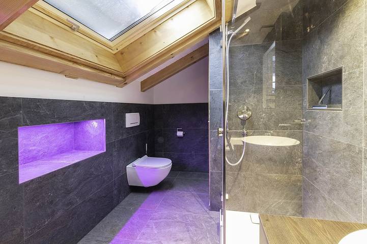 Chalet für 7 Personen, mit Garten und Sauna sowie Whirlpool am Vierwaldstättersee - 4