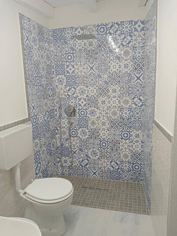 Double Room in L'Annunziata, Castiadas