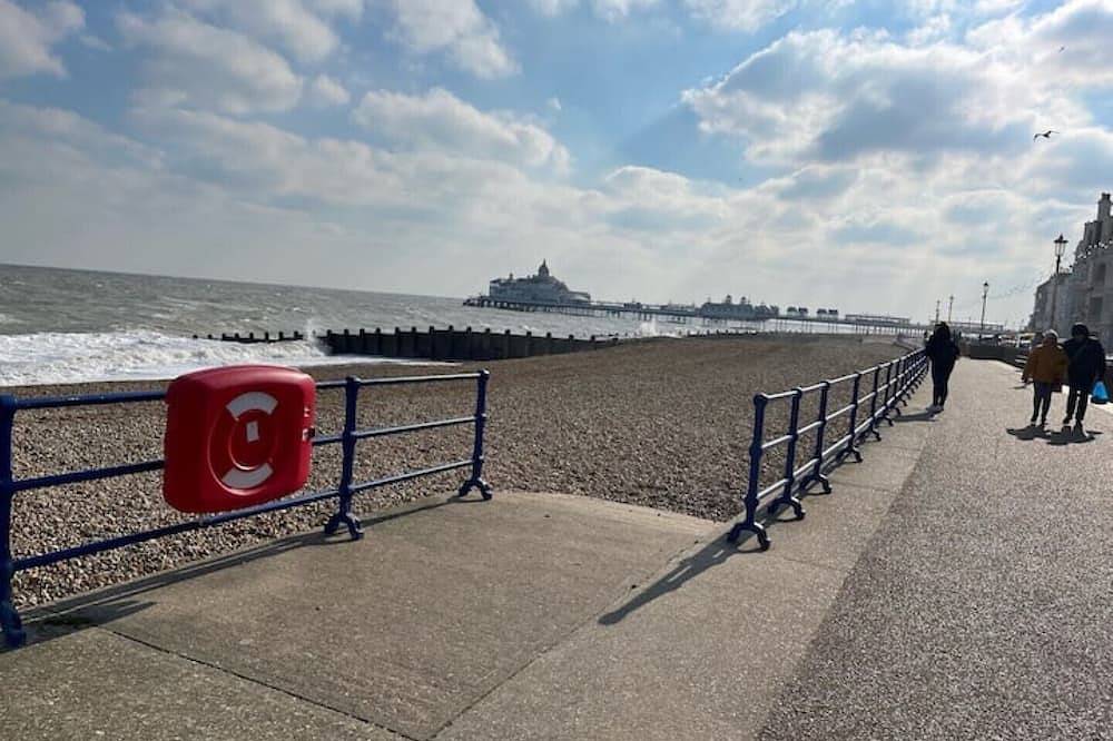 Geheel appartement, \"The Italian\" Seafront Apartment in Eastbourne, East Sussex