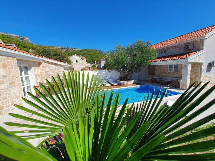 Ferienwohnung für 3 Personen, mit Garten und Pool - 1