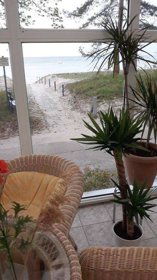 BnB für 2 Personen, mit Terrasse und Garten sowie Ausblick auf Rügen