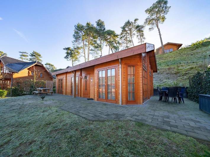 Appartement voor 6 personen, met Terras en Tuin in Brunssum