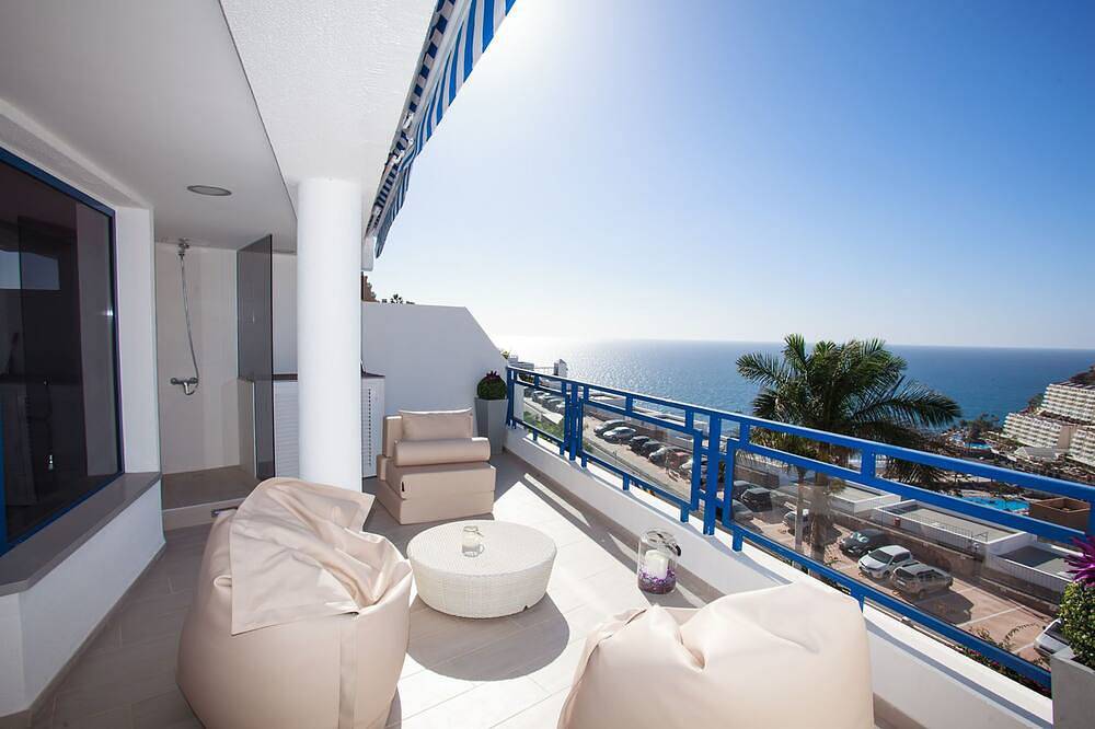 Ganze Wohnung, Modernes Designer Apartment mit großer Terrasse und blick aufs Meer! in Taurito, Mogán