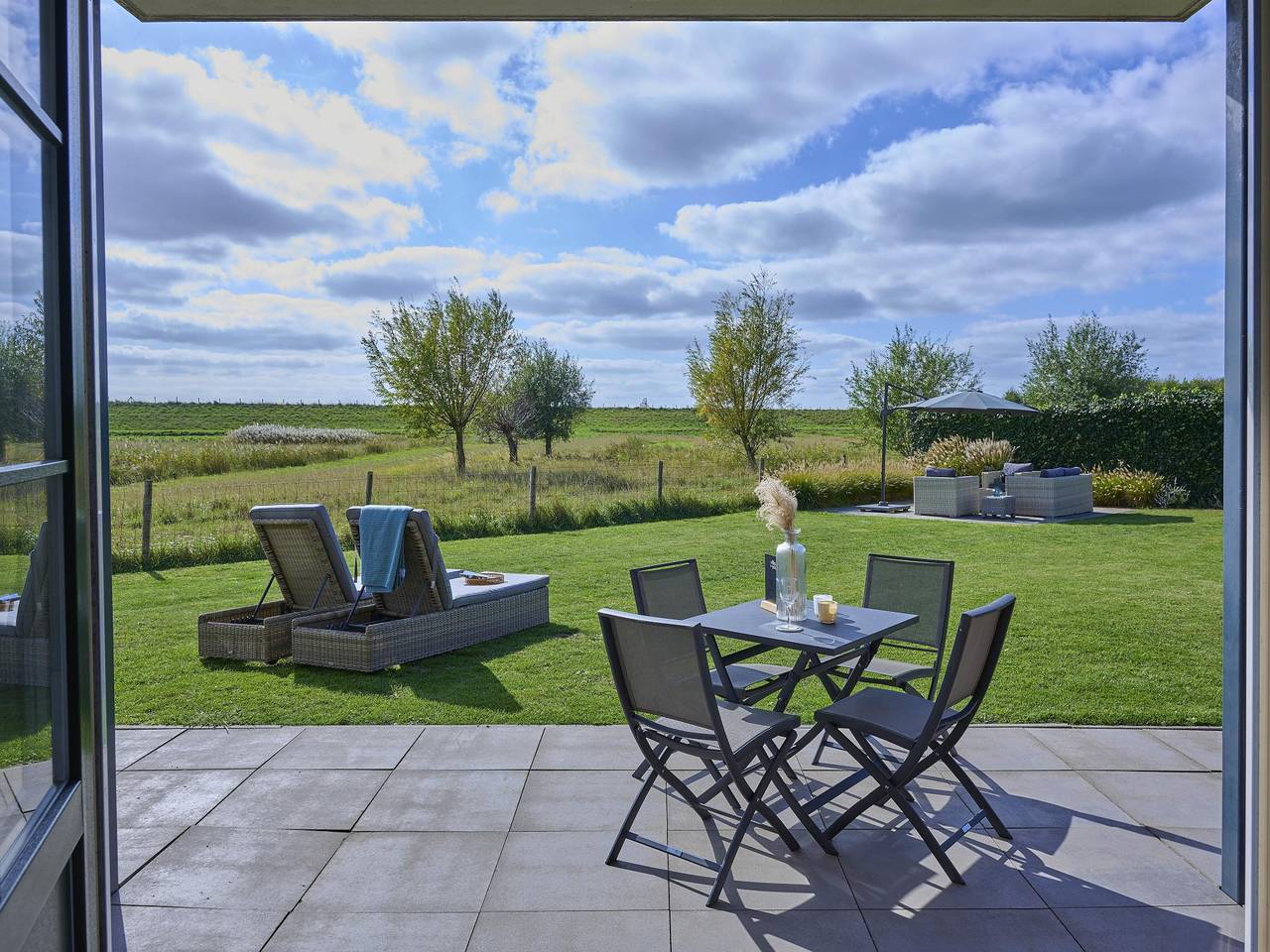 Appartement entier, Maison de luxe avec jardin et plage à proximité in Colijnsplaat, Côte de Zeeland