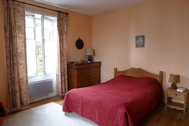 Location de vacances pour 8 personnes, avec terrasse et jardin à Champeaux - 3