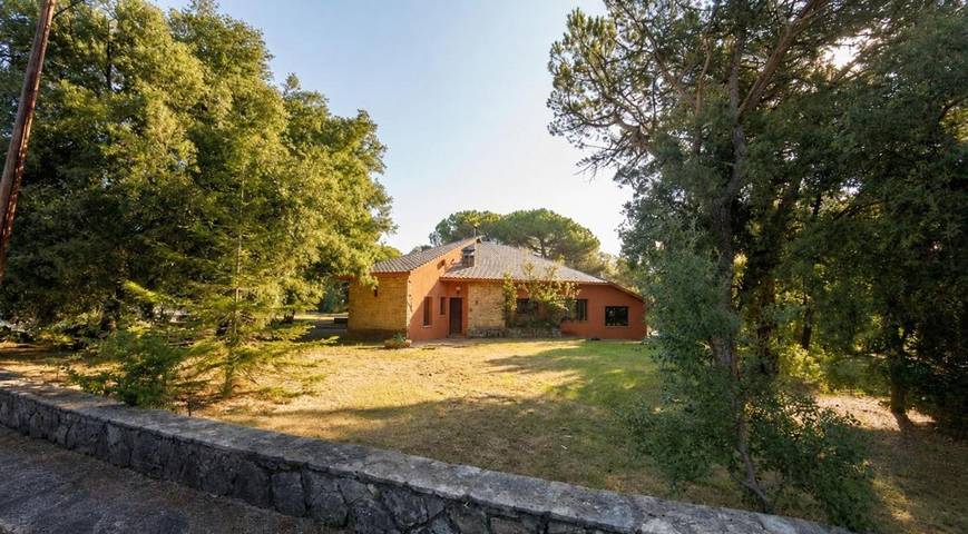 Casa rural para 10 personas, con Terraza y Jardín en Montanyola - 2