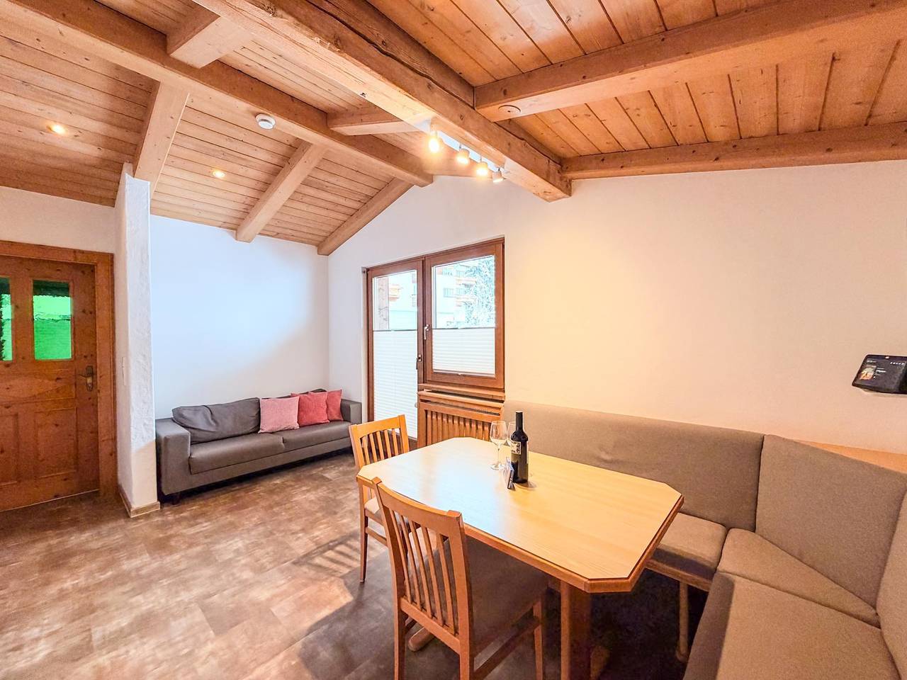 Ganze Ferienwohnung, Apartment mit 2 Schlafzimmer | Bad | Küche | Balkon in Villgratner Berge, Außervillgraten