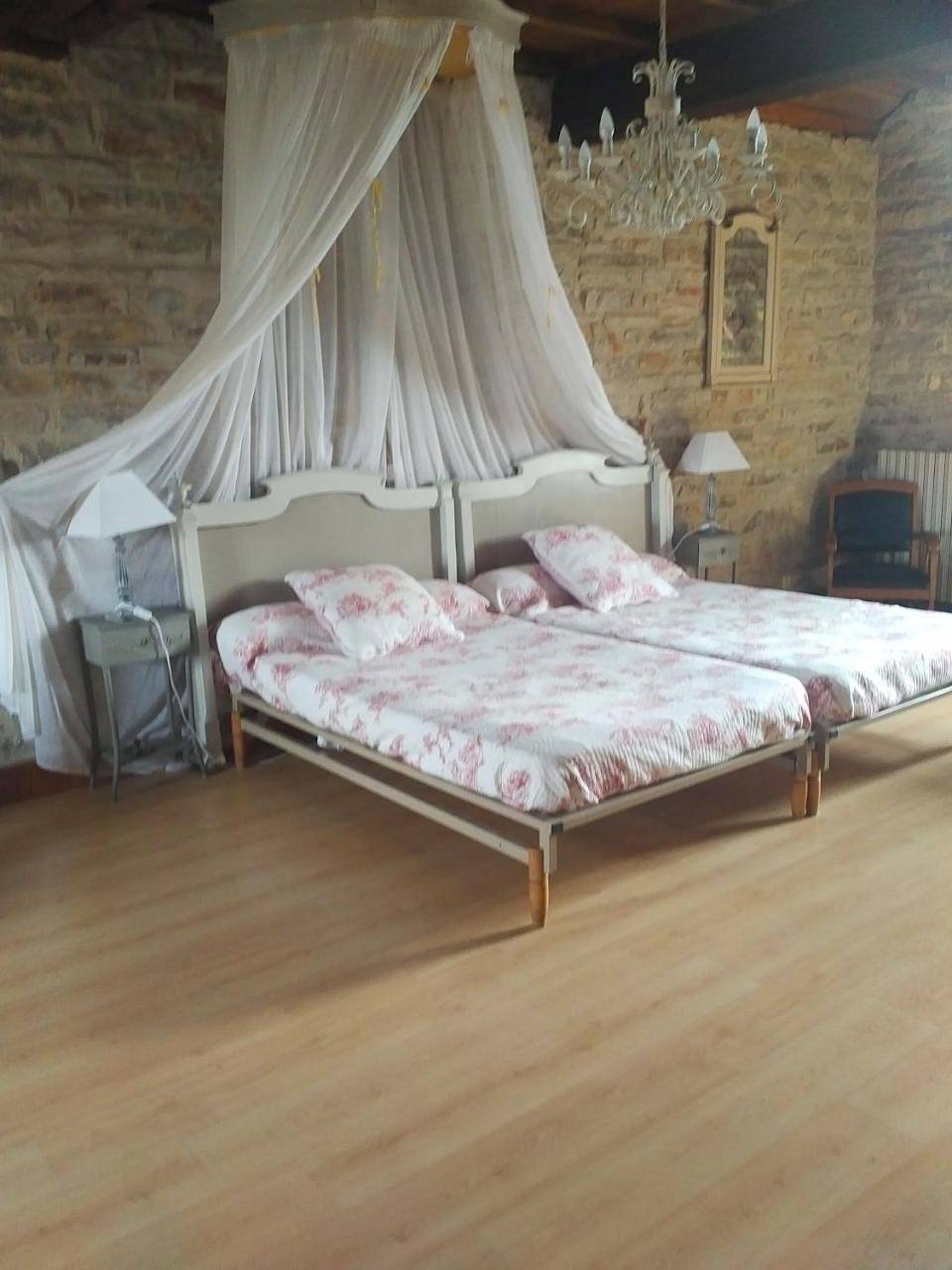Auberge de La Halle in Cordes-sur-Ciel, Région d'Albi