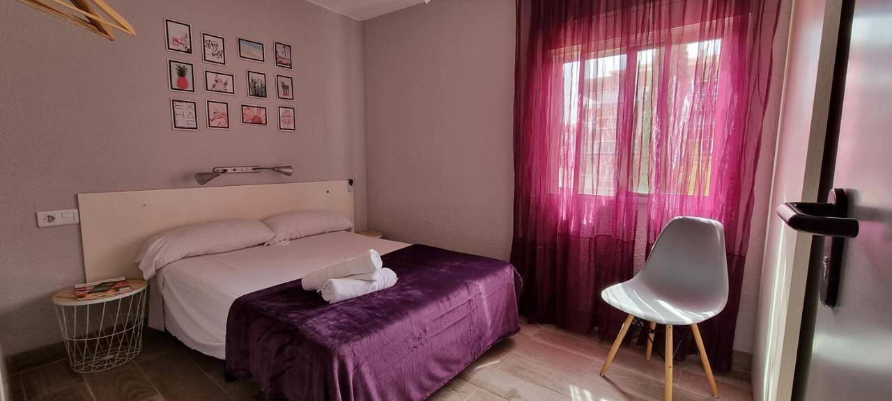 Hostal La Cabaña in Platja de Ponent (Salou), Salou