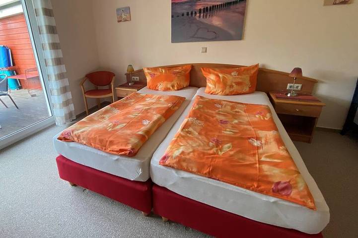 Ferienwohnung für 5 Personen, mit Terrasse und Garten in Lüssow - 2