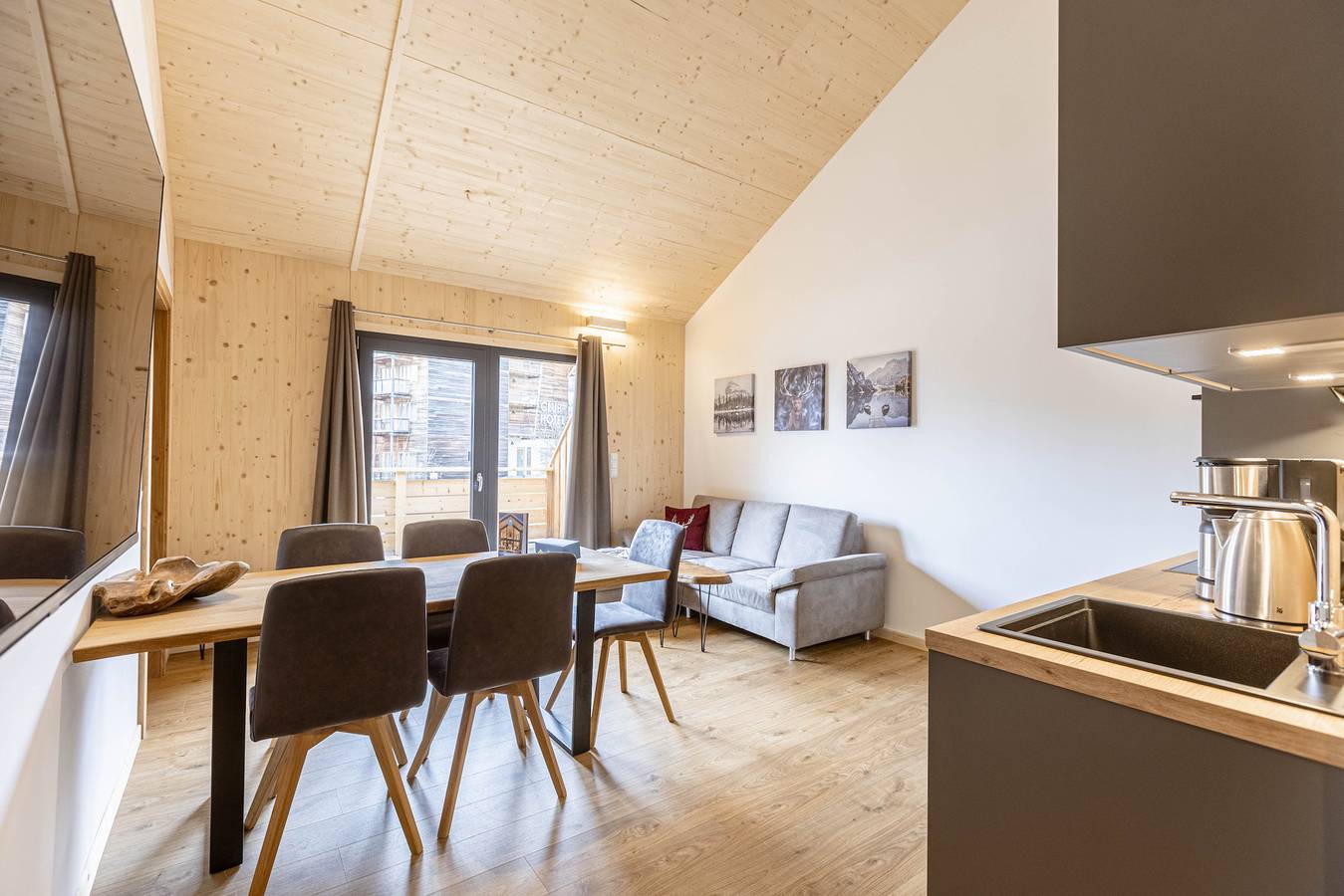 Ganze Wohnung, Superior Ferienwohnung # 4 für bis zu 5 Personen mit Sauna in St. Georgen ob Murau, Sankt Georgen am Kreischberg