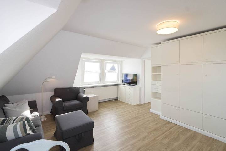 Ganze Wohnung, Wunderschöne Ferienwohnung mit traumhaftem Rundumblick in Strand Hörnum, Hörnum