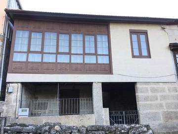 Casa de vacaciones para 6 personas, con jardín y terraza en Provincia de Orense