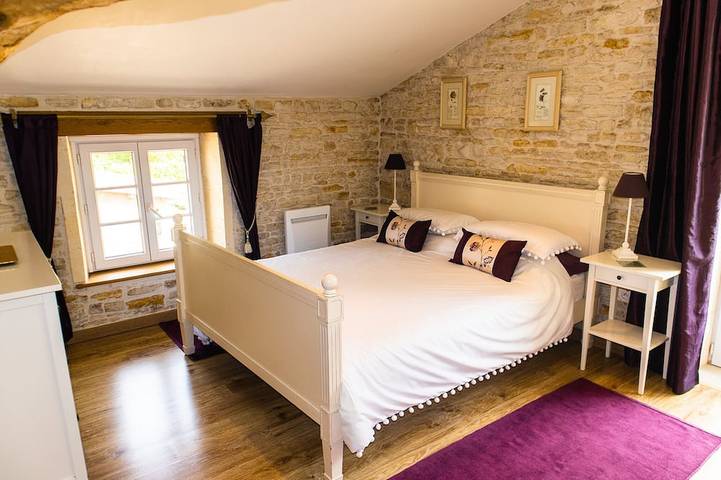 Location de vacances pour 5 personnes, avec piscine et jardin à Migron - 2