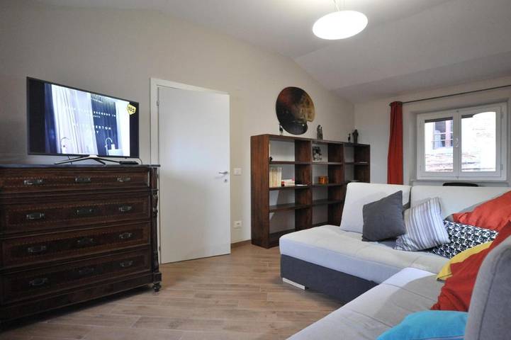 Casa vacanza per 6 persone, con vista lago e panorama, con animali domestici - 1