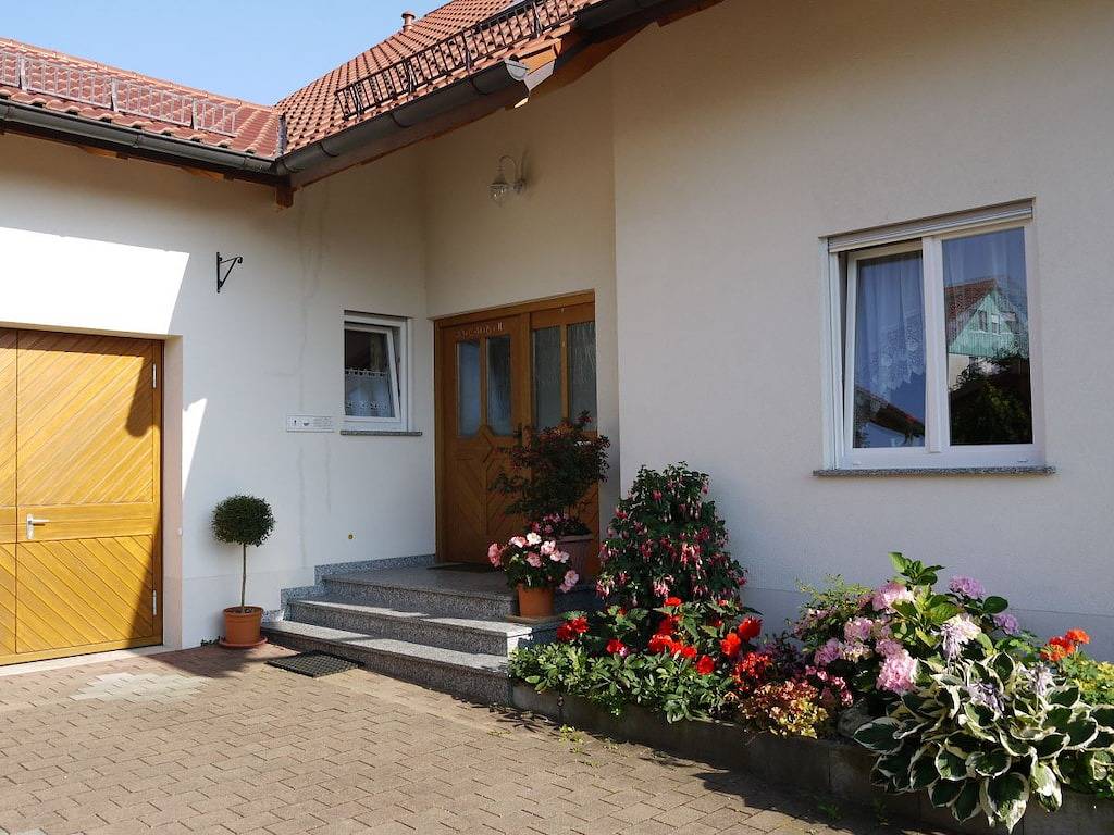 Ferienwohnung mit 1 Schlafzimmer in Friedrichshafen, Region Bodensee-Oberschwaben