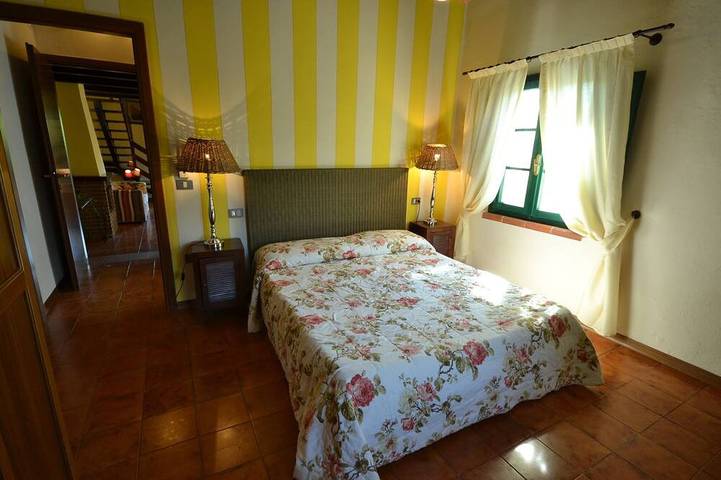 Buon Riposo - Agriturismo nel cuore della Toscana con zona WIFI gratuito in Montaione, Firenze province