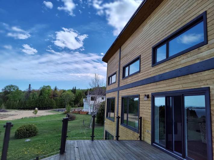 Gîte pour 8 personnes, avec vue ainsi que jardin et vue sur le lac dans Baie-Saint-Paul - 4